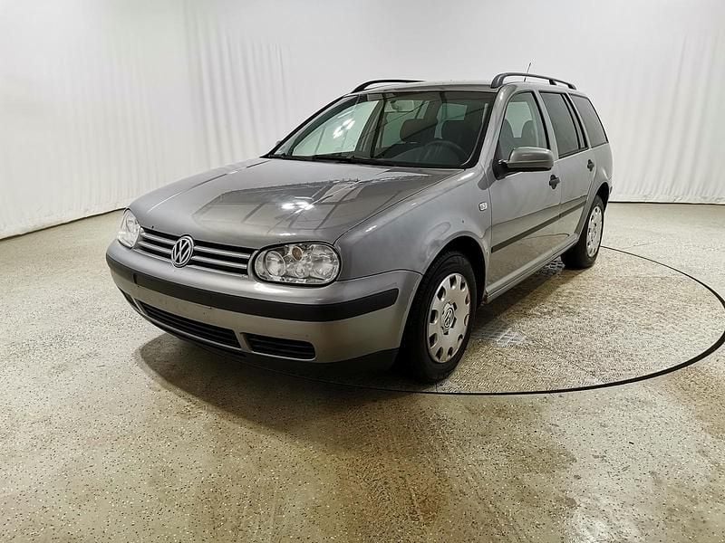 Gebraucht VW Golf IV 2005 Silbergrau metallic Kombi