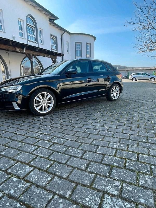 Second-hand Audi A3 150 CP (110 kW) 2020 Negru Berlinǎ