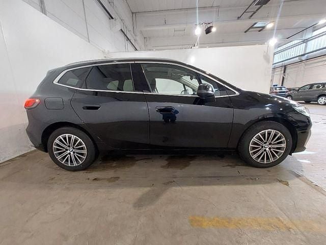 Gebraucht BMW 218 Active Tourer Luxury Line 136 PS (100 kW) 2024 Schwarzkeine angabe Van / Kleinbus