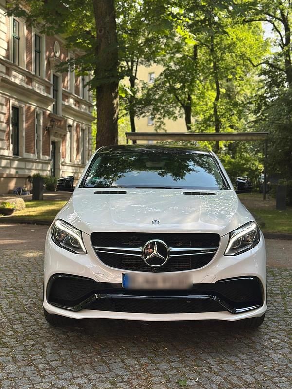 Gebraucht Mercedes GLE350 258 PS (189 kW) 2015 Weiß Coupé