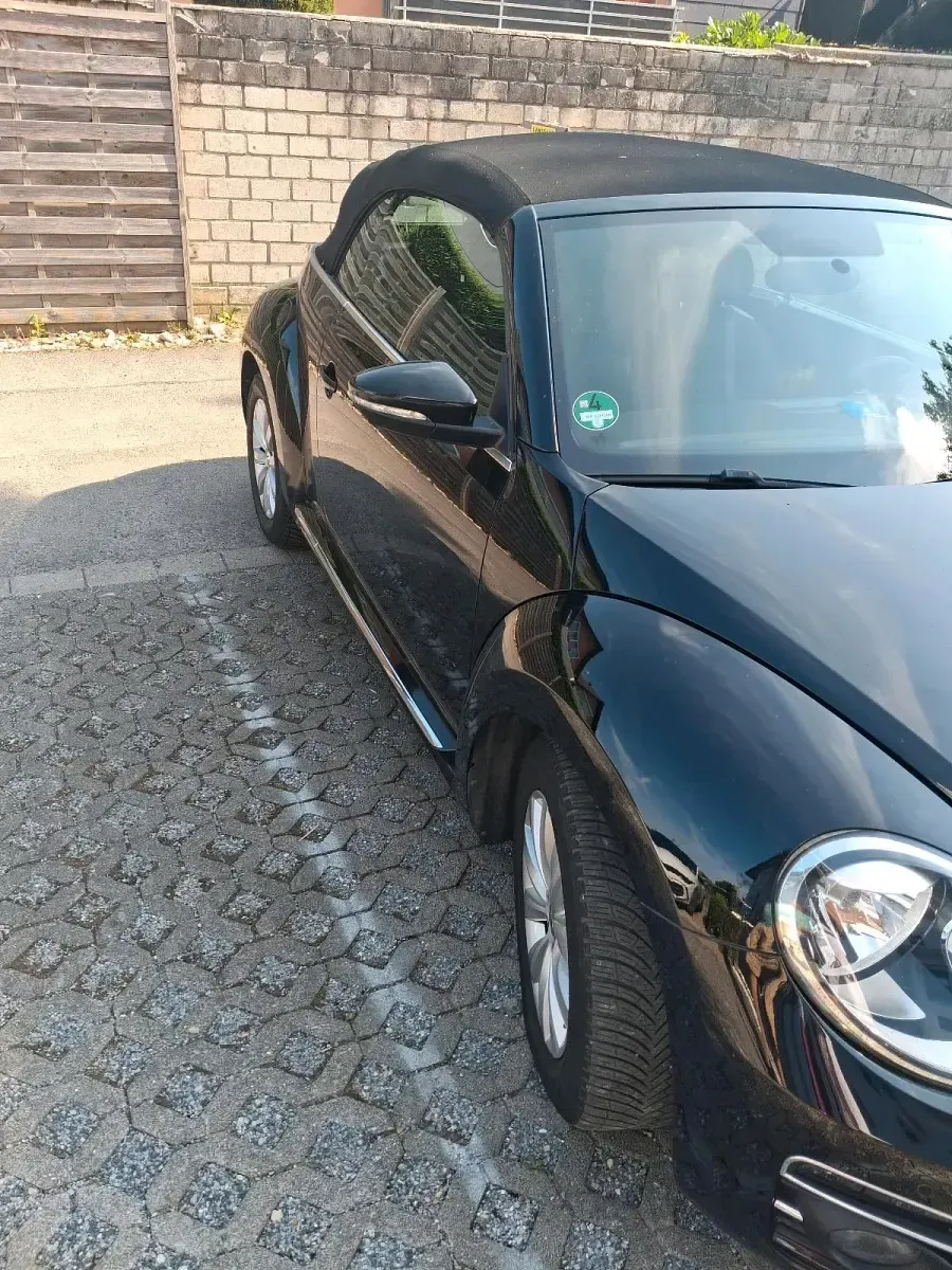 Gebraucht VW Beetle 105 PS (77 kW) 2017 Schwarz Kleinwagen