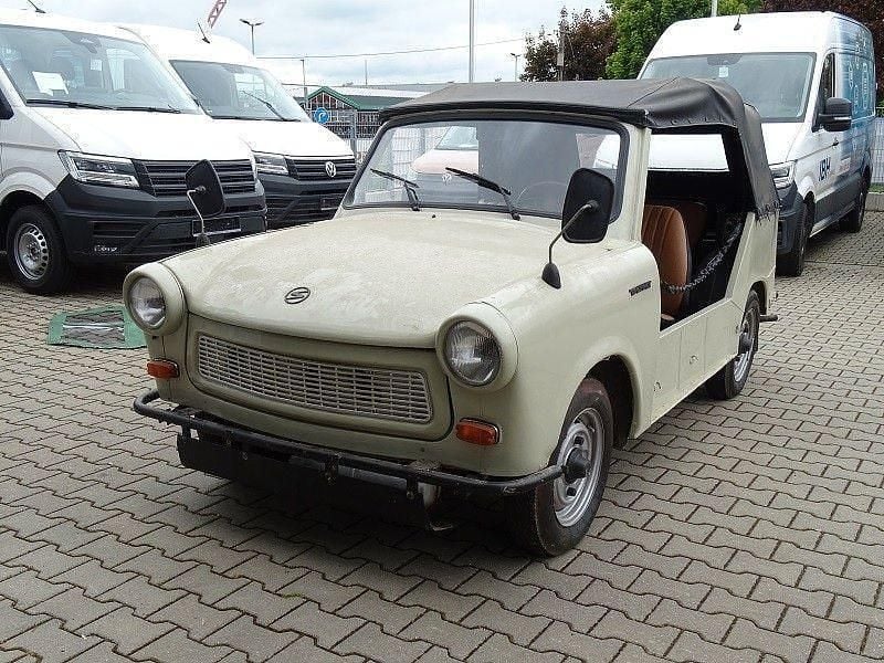Beige Gebraucht 1982 Trabant 601 Cabrio | 9.900 € - Bild 1/4