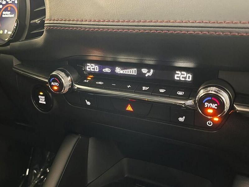 Gebraucht Mazda 3 2024 Rot Limousine