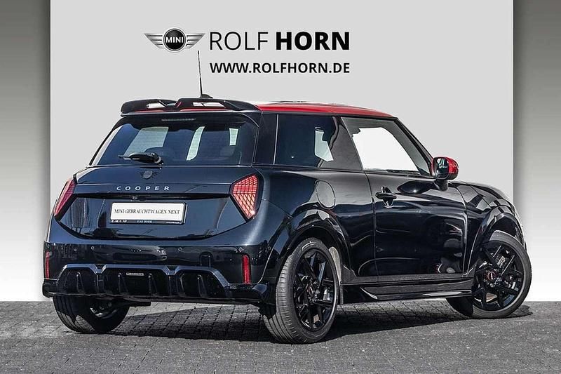 Gebraucht Mini John Cooper Works 156 PS (114 kW) 2024 Midnight black metallic Kleinwagen