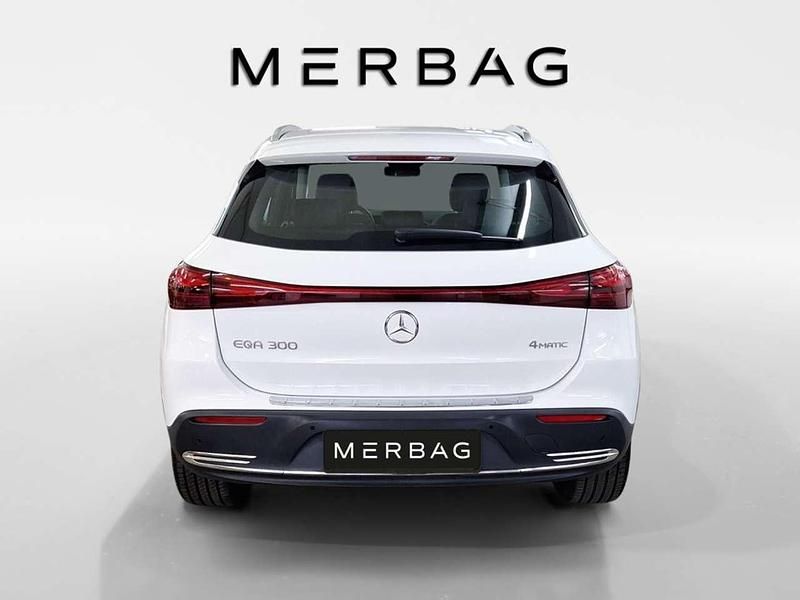 Gebraucht Mercedes EQA300 Advanced 167 kW (228 PS) 2024 Unilack polarweiß SUV