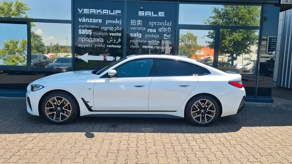 Gebraucht BMW 420 Coupé M Sport 190 PS (139 kW) 2023 Weiß Coupé