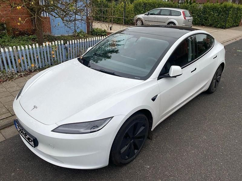 Gebraucht Tesla Model 3 Performance 377 kW (513 PS) 2022 Weiß Limousine