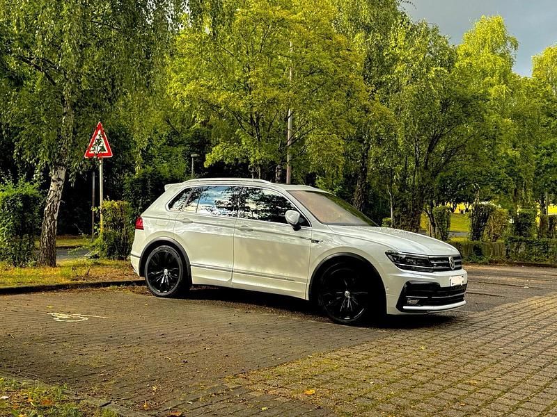 Weiß Gebraucht 2018 VW Tiguan SUV | 24.000 € (Fairer Preis) - Bild 1/4