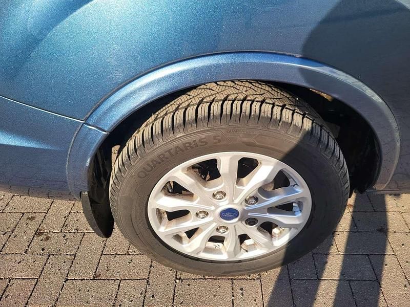 Gebraucht Ford Tourneo 170 PS (125 kW) 2019 Blau Van / Kleinbus