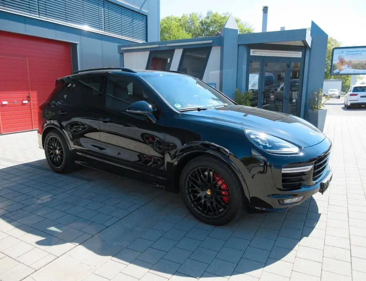 Gebraucht Porsche Cayenne 441 PS (324 kW) 2016 Schwarz SUV