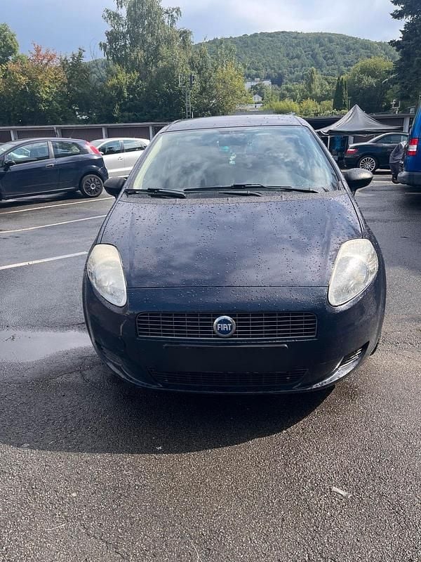 Blau Gebraucht 2006 Fiat Punto Kleinwagen | 2.500 € (Teuer) - Bild 1/4