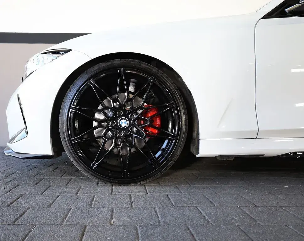 Gebraucht BMW 330 Performance 258 PS (189 kW) 2020 Weiß Limousine