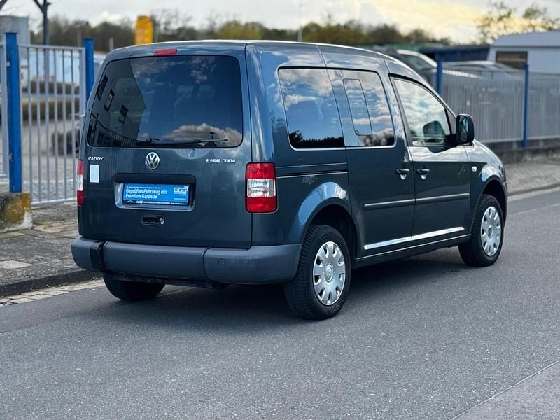 Usata VW Caddy 105 CV (77 kW) 2006 Grigio Monovolume