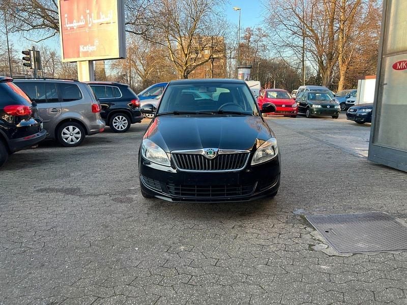 Gebraucht Skoda Fabia Ambiente 69 PS (50 kW) 2011 Schwarz Kleinwagen