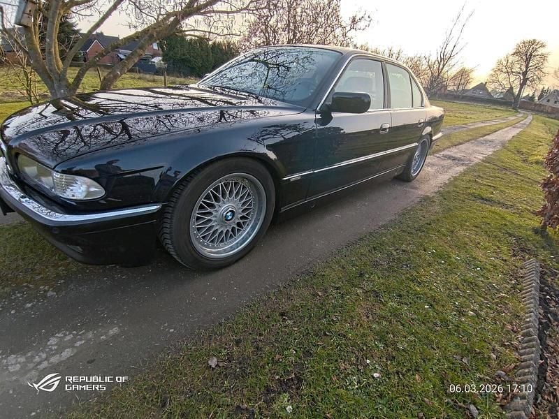 Gebraucht BMW 740 286 PS (210 kW) 1998 Schwarz Limousine