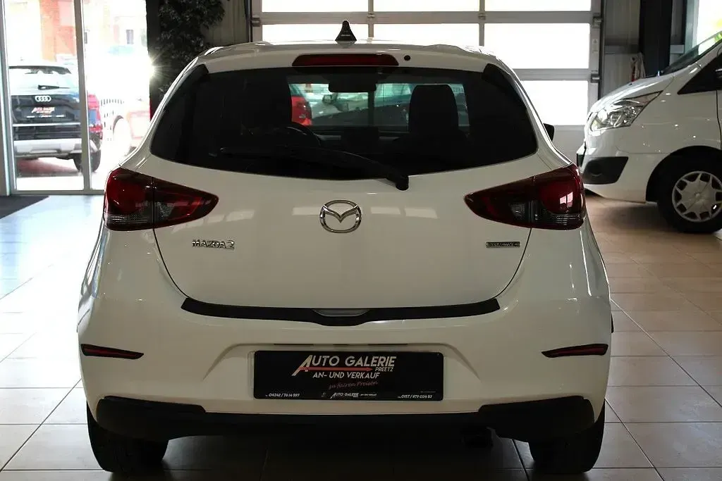 Gebraucht Mazda 2 Active 75 PS (55 kW) 2021 Weiß Limousine