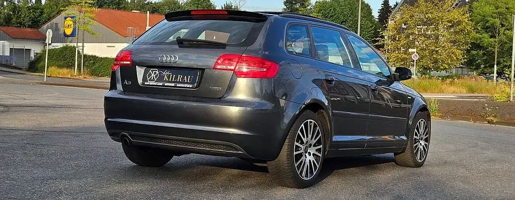 Gebraucht Audi A3 S-Line 105 PS (77 kW) 2013 Grau Limousine