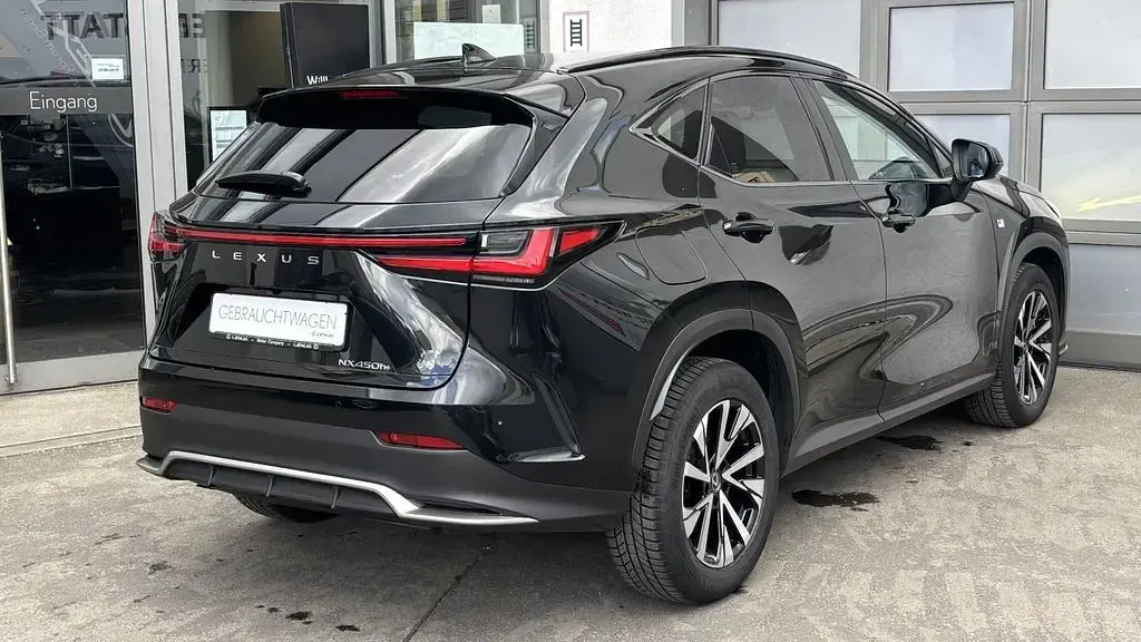 Gebraucht Lexus NX450h+ E-FOUR 306 PS (225 kW) 2022 Schwarz SUV