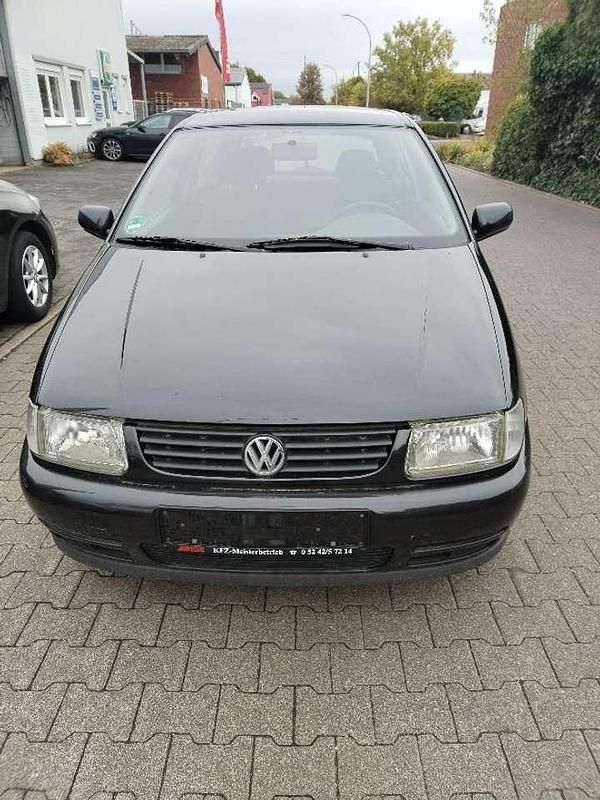 Gebraucht VW Polo Edition 120 PS (88 kW) 1999 Schwarz Limousine