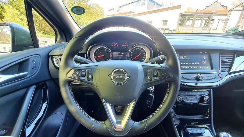 Second-hand Opel Astra 2017 Gri Berlinǎ