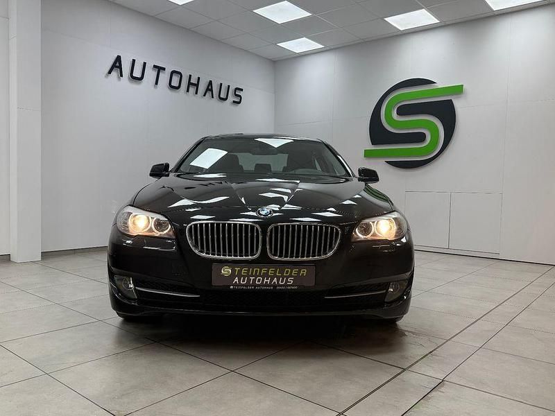 Gebraucht BMW 523 204 PS (150 kW) 2010 Schwarz Limousine