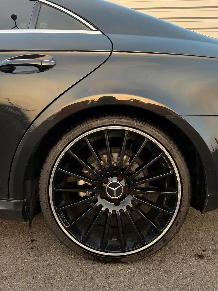 Gebraucht Mercedes CLS500 306 PS (225 kW) 2007 Schwarz Coupé