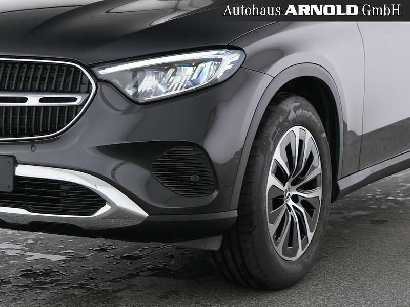 Gebraucht Mercedes GLC200 Avantgarde 227 PS (166 kW) 2025 Grau SUV