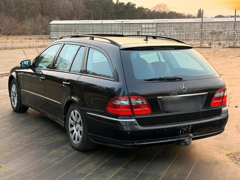 Gebraucht Mercedes E220 2007 Schwarz Kombi