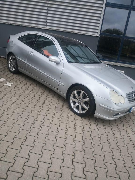Silber Gebraucht 2001 Mercedes CL200 Coupé | 1.000 € (Fairer Preis) - Bild 1/4