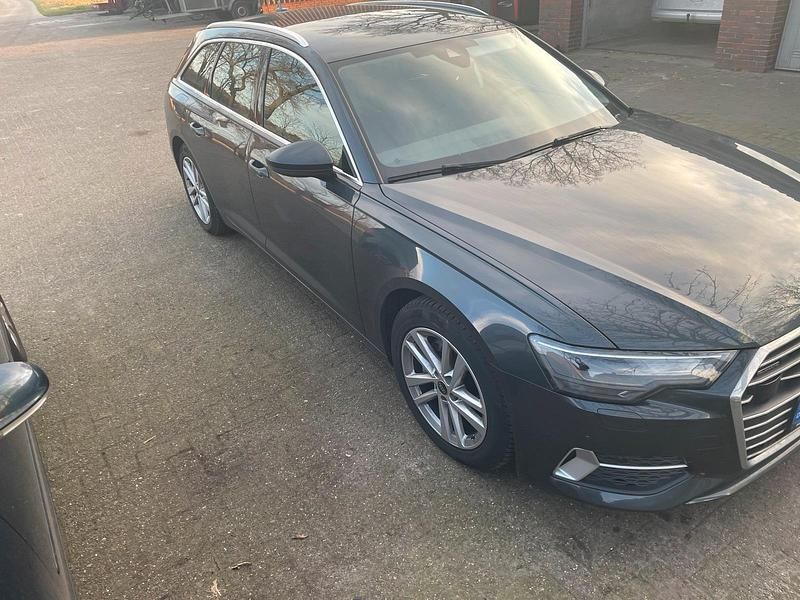 Gebraucht Audi A6 204 PS (150 kW) 2023 Schwarz Kombi