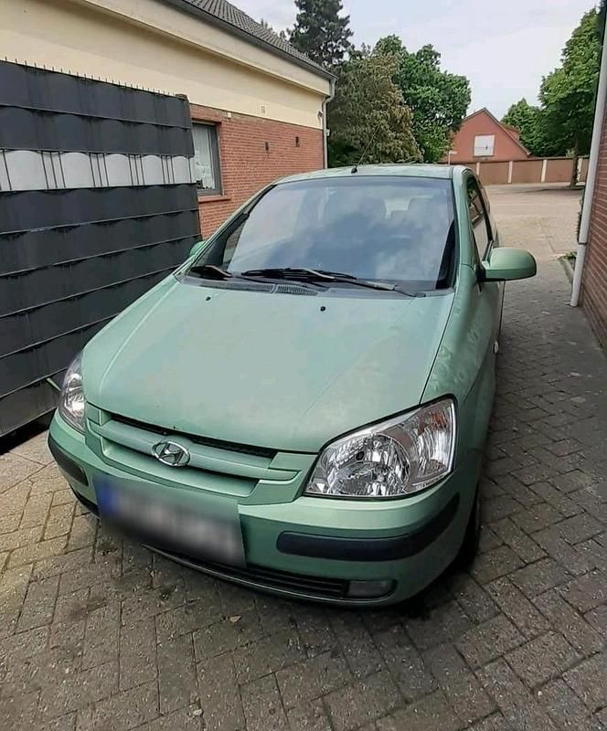 Grün Gebraucht 2004 Hyundai Getz Kleinwagen | 700 € (Guter Preis) - Bild 1/4