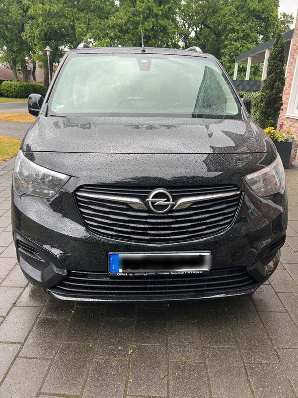 Schwarz Gebraucht 2020 Opel Combo Life Edition Van | 14.400 € - Bild 1/4