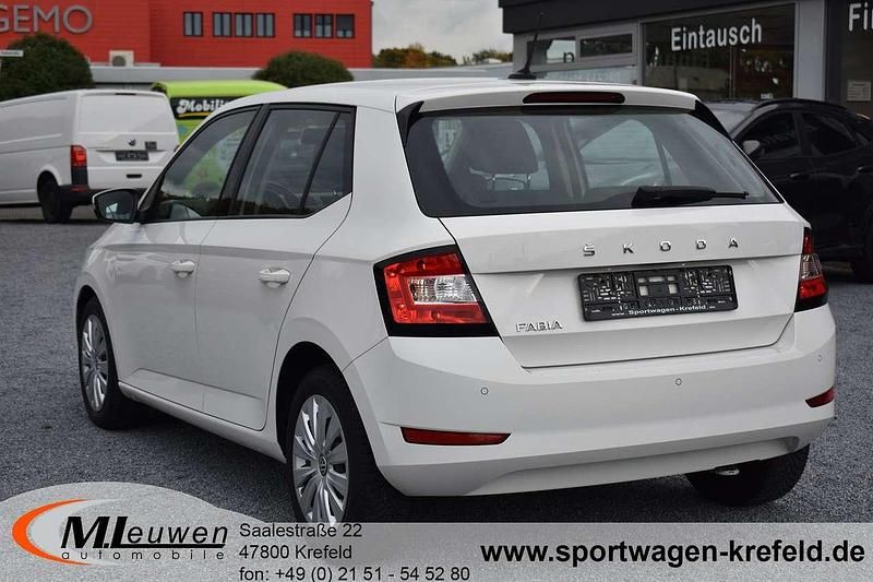 Gebraucht Skoda Fabia Cool Plus 60 PS (44 kW) 2021 Weiß Kleinwagen