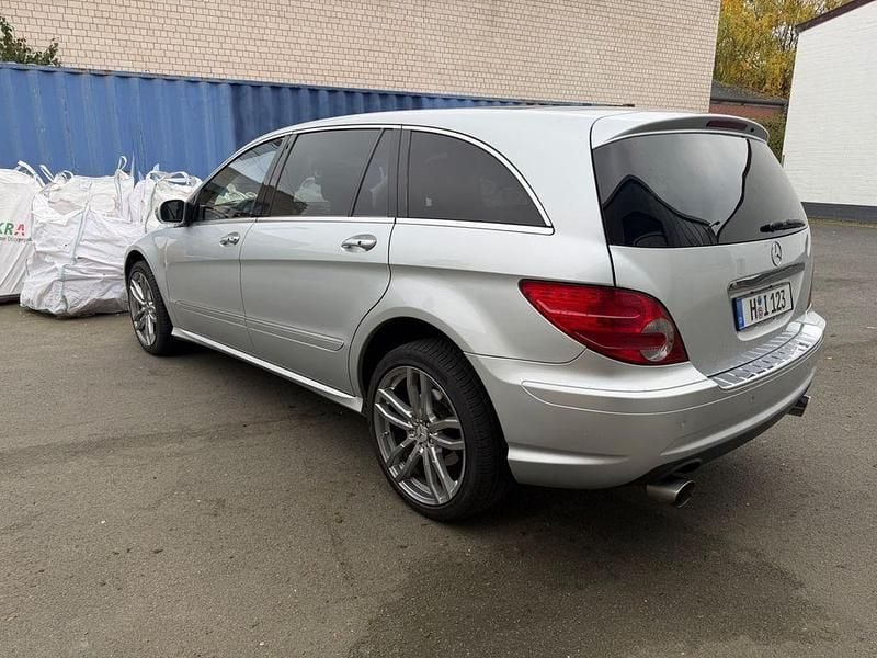 Gebraucht Mercedes R500 306 PS (225 kW) 2006 Grau Van / Kleinbus