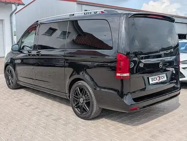 Gebraucht Mercedes V250 AMG 190 PS (139 kW) 2023 Schwarz Van / Kleinbus