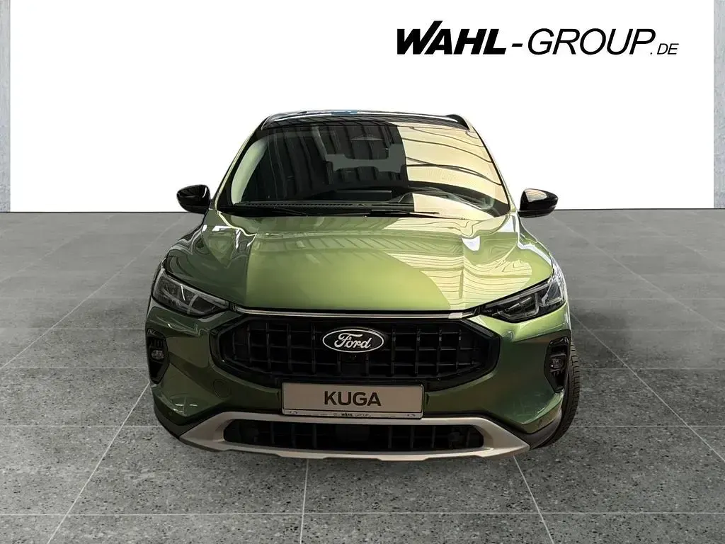 Gebraucht Ford Kuga Active X 182 PS (133 kW) 2024 Grün SUV