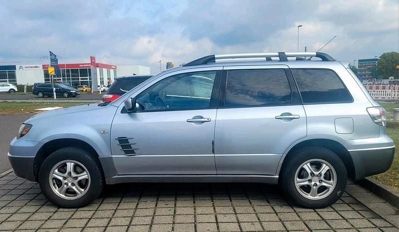 Gebraucht Mitsubishi Outlander 136 PS (100 kW) 2004 Silber SUV