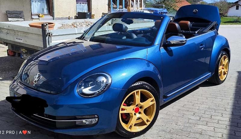 Blau Gebraucht 2016 VW Beetle Exclusive Cabrio | 25.000 € (Etwas zu teuer) - Bild 1/4