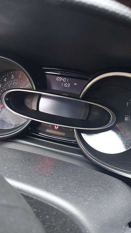 Gebraucht Renault Clio IV 74 PS (54 kW) 2017 Schwarz Limousine