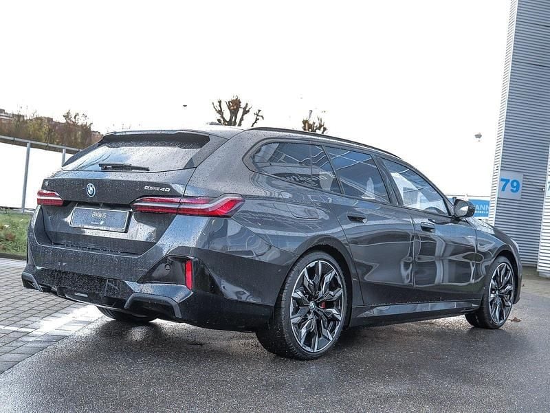 Gebraucht BMW i5 Performance 250 kW (340 PS) 2024 Grau Kombi