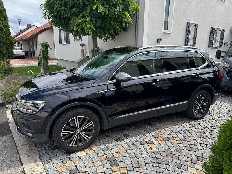 Gebraucht VW Tiguan Allspace 179 PS (131 kW) 2018 Schwarz SUV
