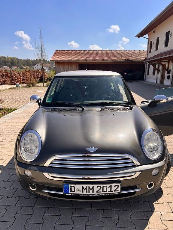 Usata Mini Cooper 116 CV (85 kW) 2005 Grigio Utilitaria