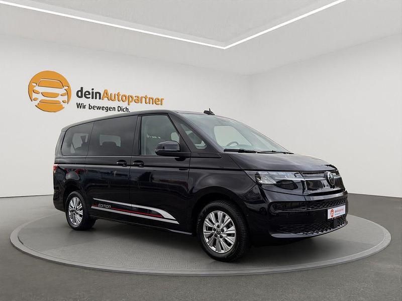 Gebraucht VW Multivan Life 150 PS (110 kW) 2024 Deep black perleffekt Van