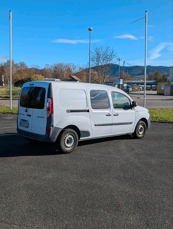 Gebraucht Renault Kangoo 110 PS (80 kW) 2015 Weiß Van / Kleinbus