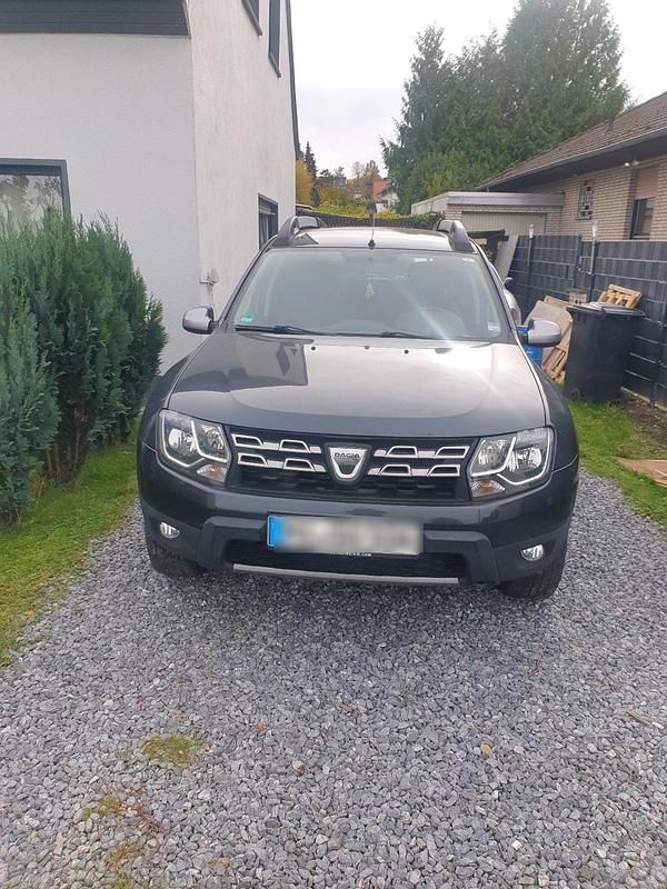 Grau Gebraucht 2014 Dacia Duster SUV | 6.000 € (Guter Preis) - Bild 1/4