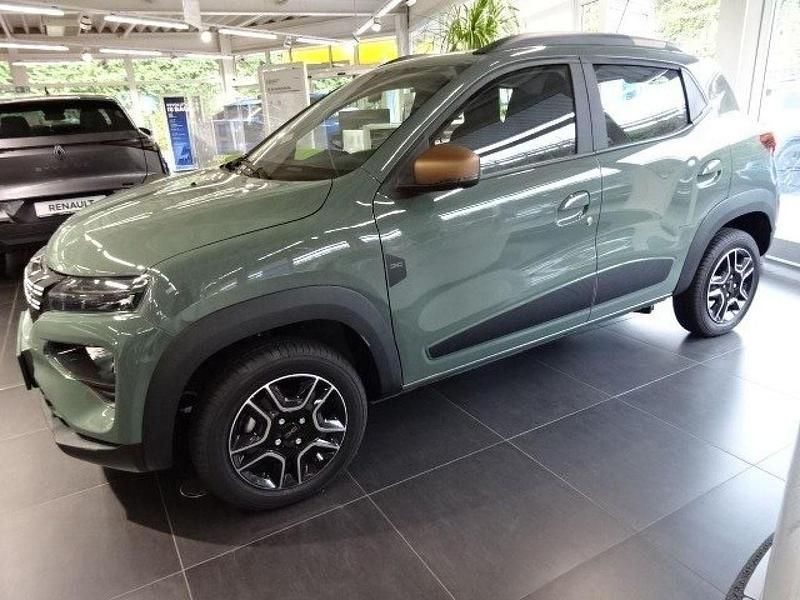 Second-hand Dacia Spring Extreme 47 kW (65 CP) 2023 Verde Hatchback