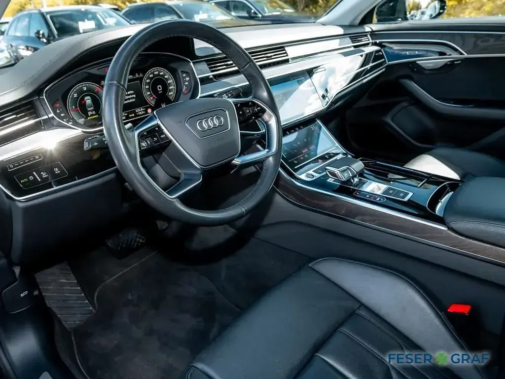 Gebraucht Audi A8 Ambiente 286 PS (210 kW) 2023 Brillantschwarz Limousine