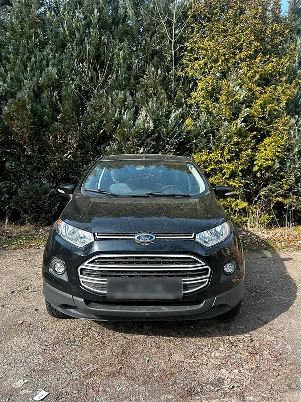 Gebraucht Ford Escort 125 PS (91 kW) 2015 Schwarz SUV