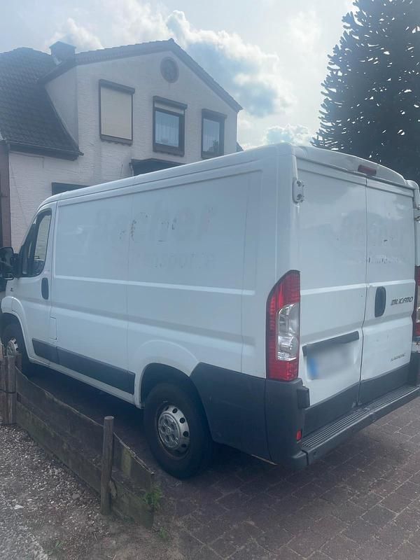 Gebraucht Fiat Ducato 115 PS (84 kW) 2014 Weiß Van