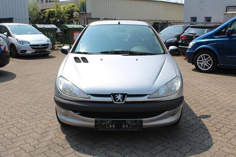 Silber Gebraucht 2003 Peugeot 206 Premium Limousine | 1.149 € (Guter Preis) - Bild 1/4